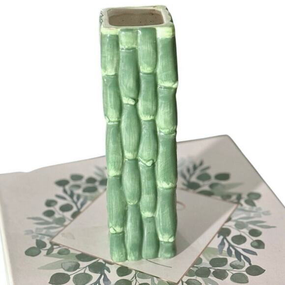 Vintage Bamboo-Inspired Ceramic Vase - Picture 3 of 3